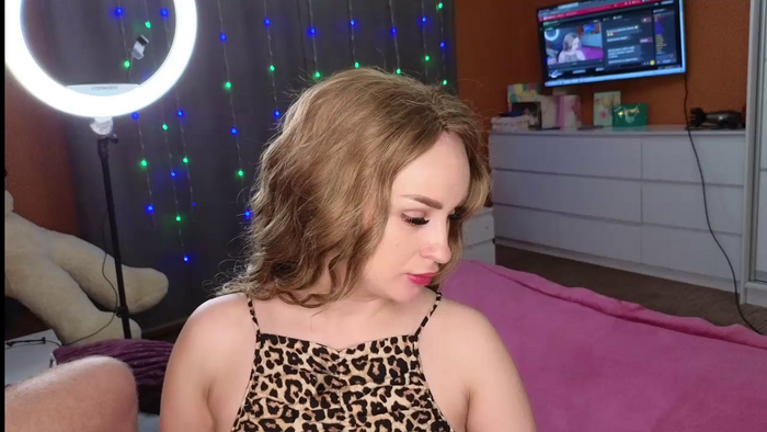 Monica_brunetteTeddy
