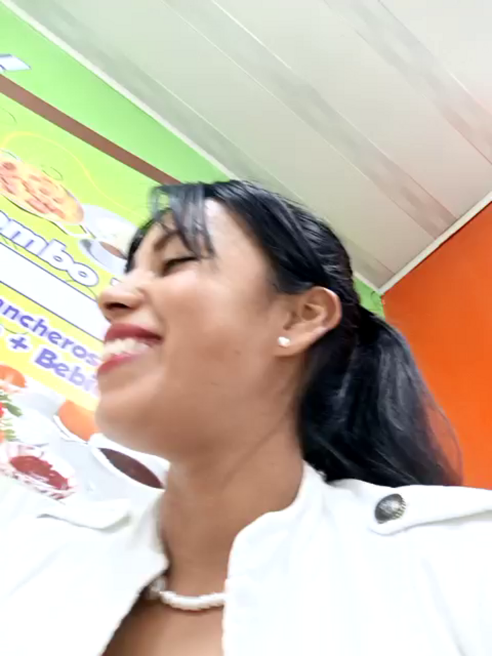 _andrea30