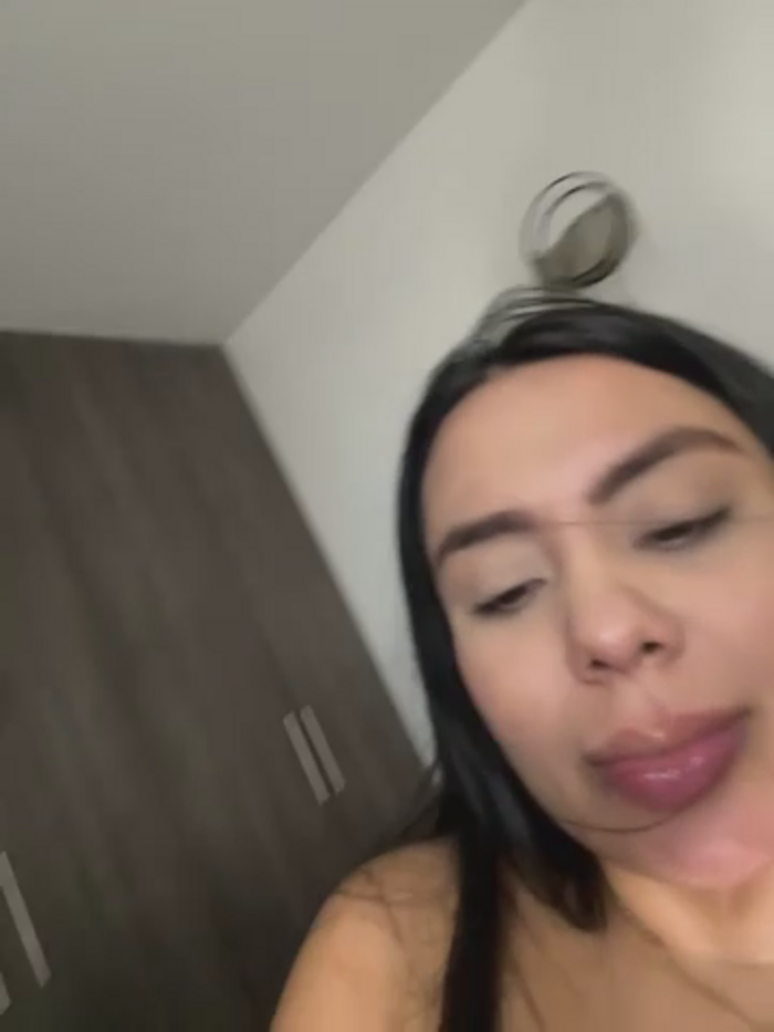 valeria2019hot