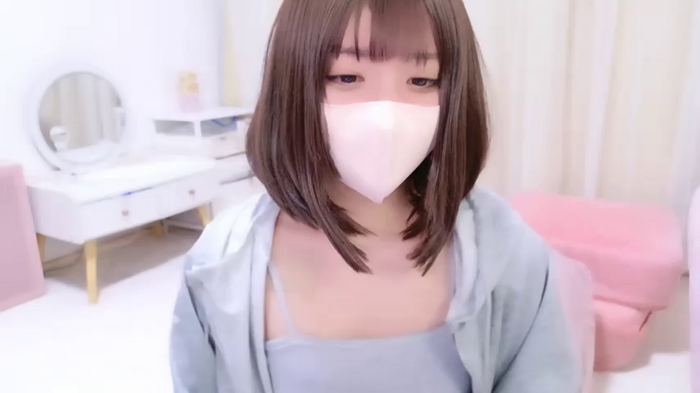 -Yuria-
