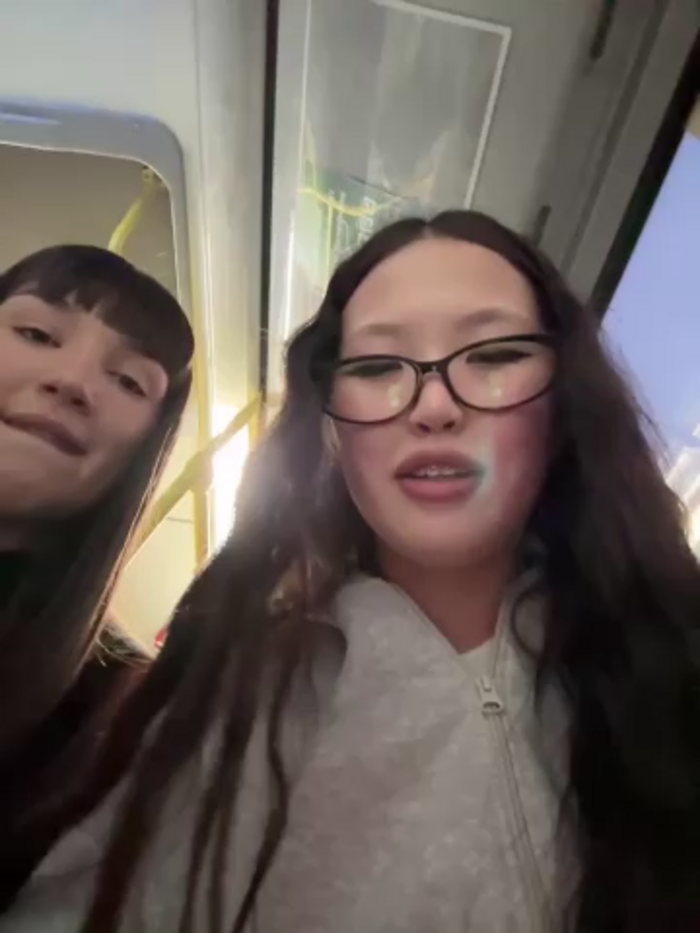 Aiko_Yumi