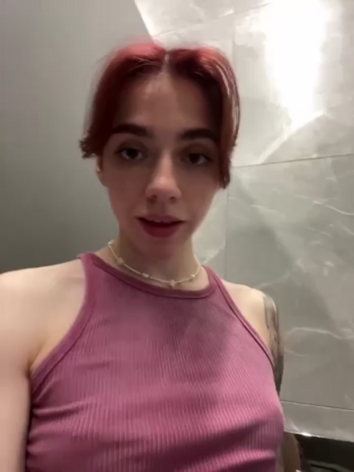 Lily__Belle