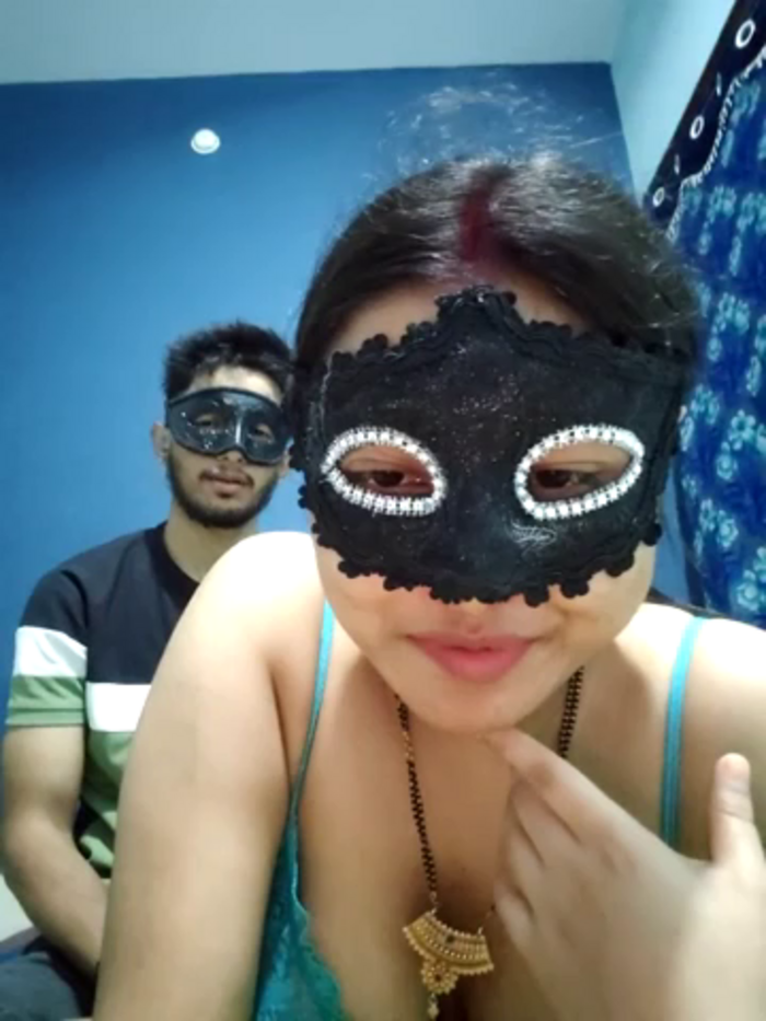 SassyWildCouple