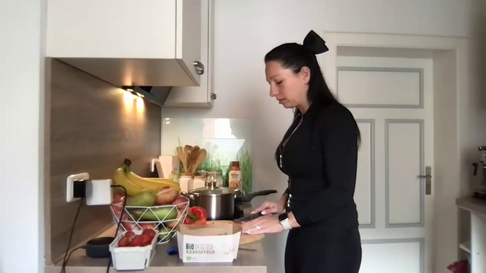 Viola_Beck