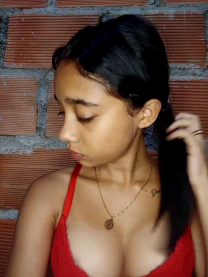Zoe_Sweett18
