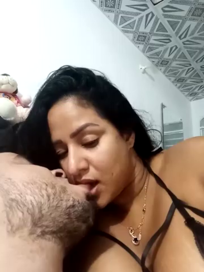 ashley69_brown