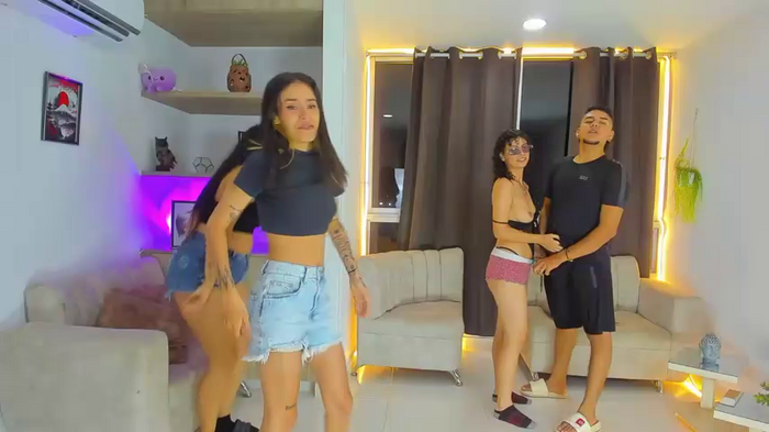 stangirls_