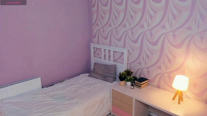 FloraDobb