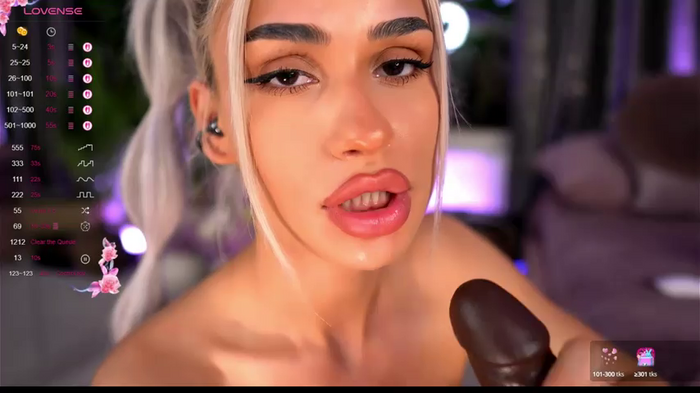 Serene_Sophiex