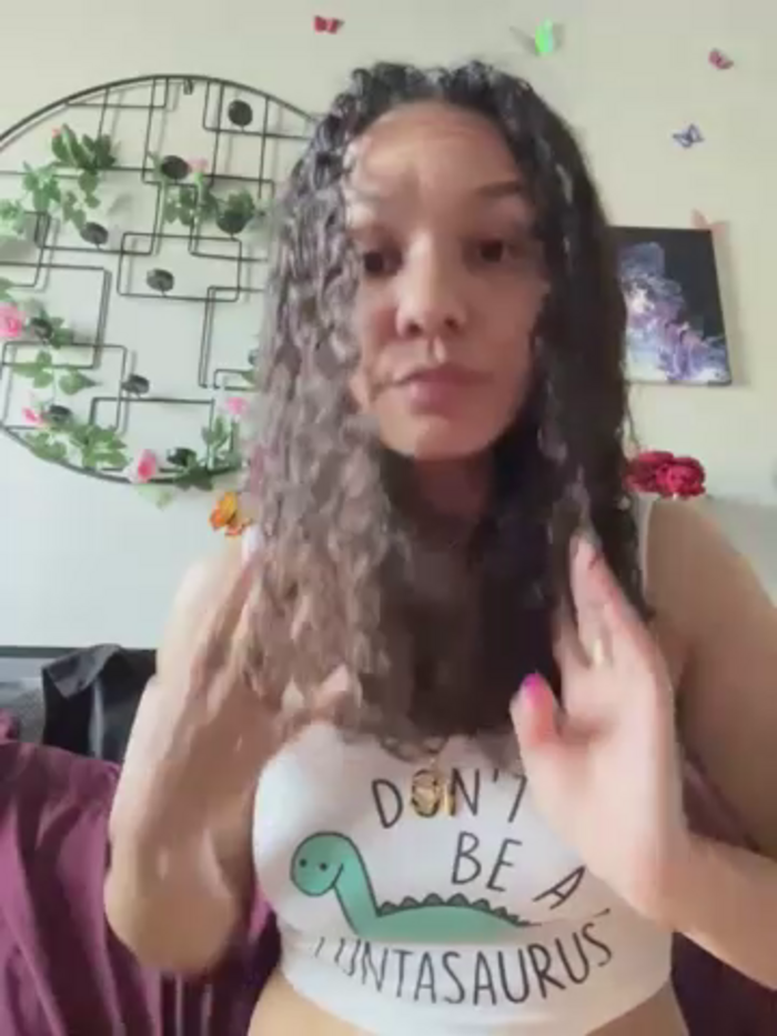 _Neeka_