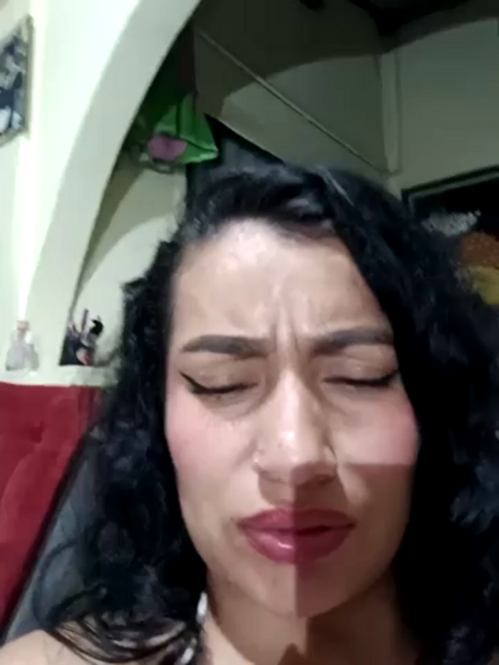 MiaBrowns1_-