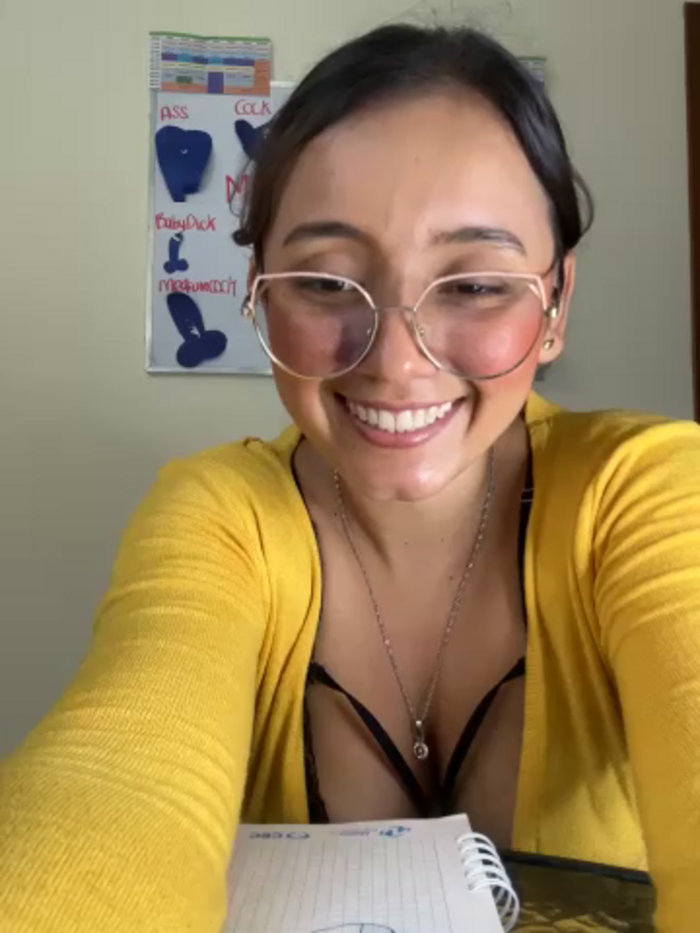 Kay_LustyWife