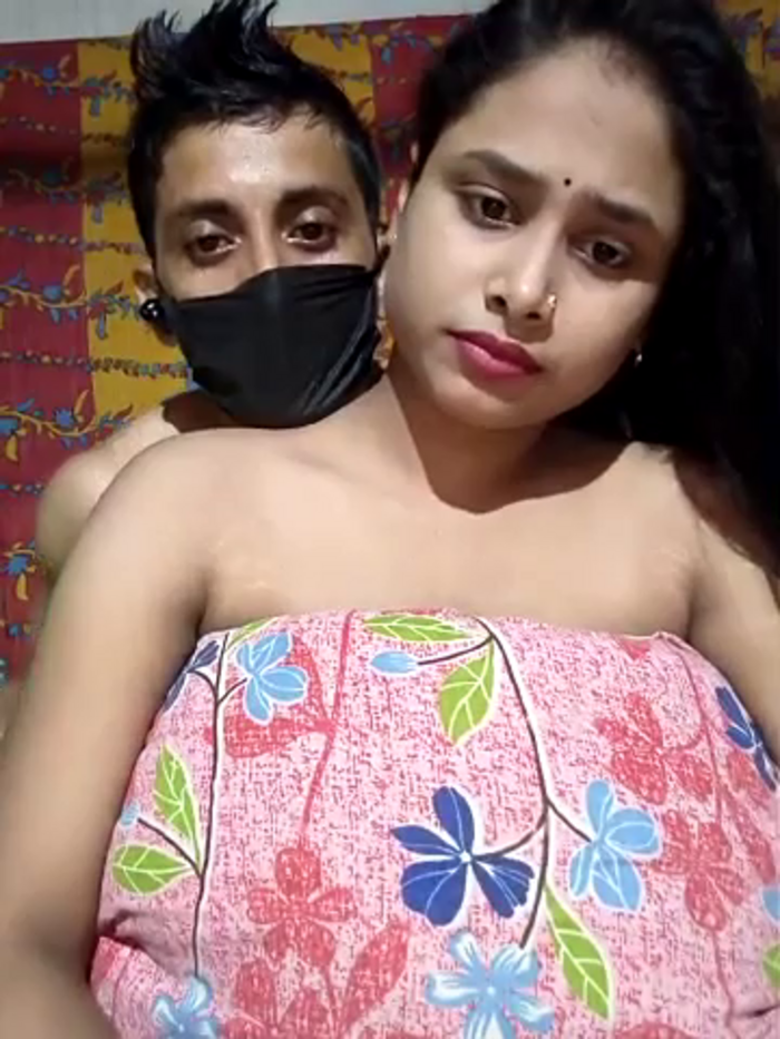 Seducing_couple