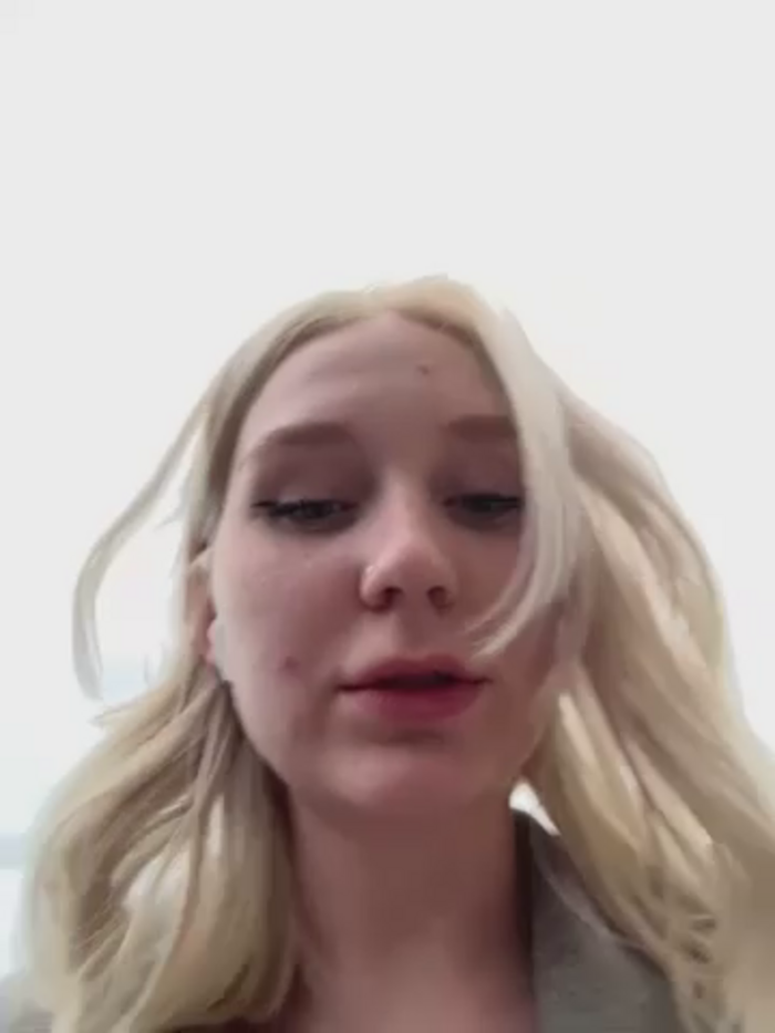 Blond_doll