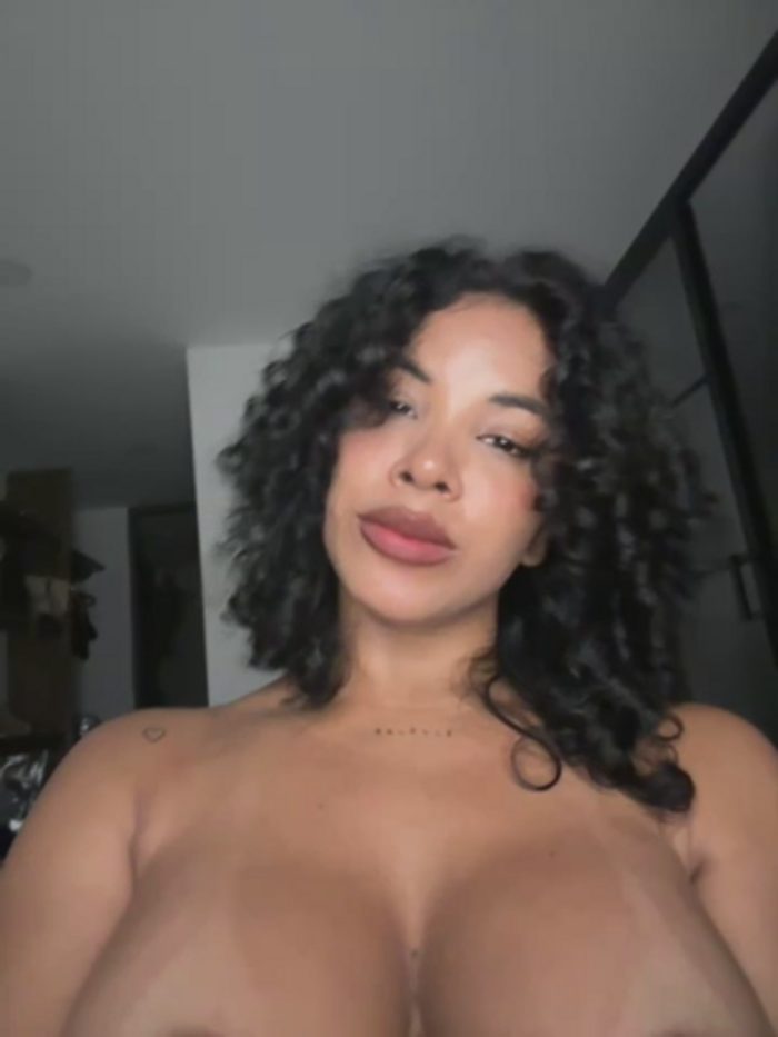 Brunettexio