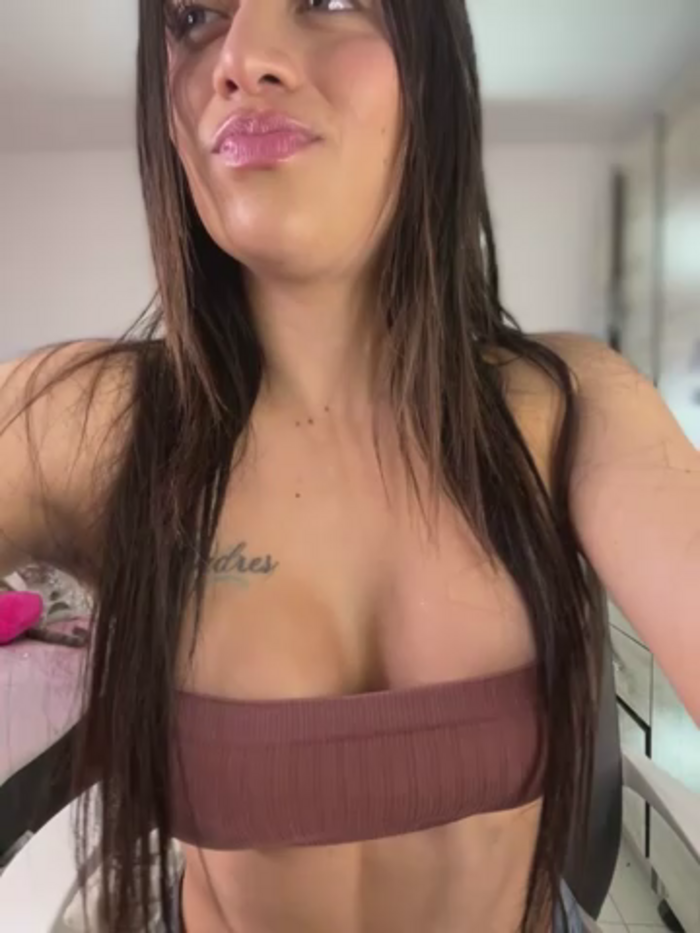 Emmily_19