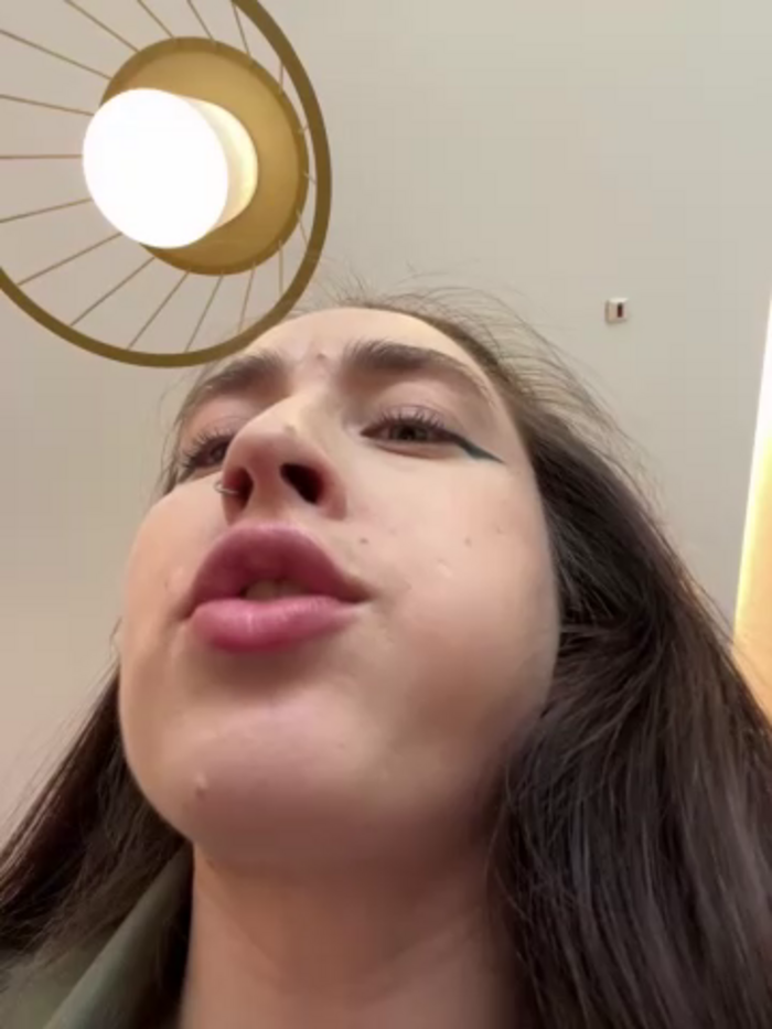 Holly_Play