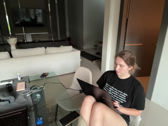 Nura_n_Sarah