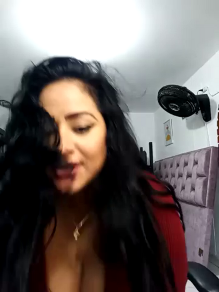 ashley69_brown