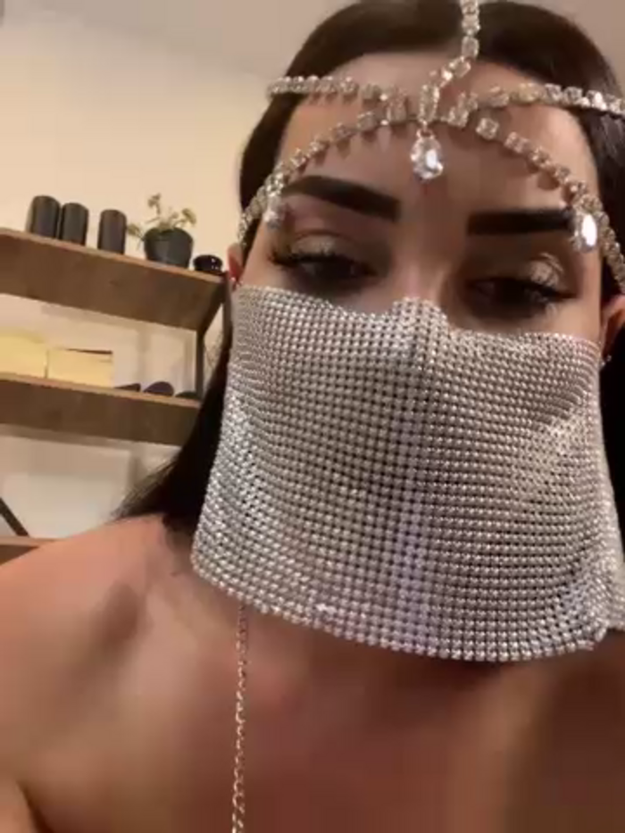 Ahu_Mask01