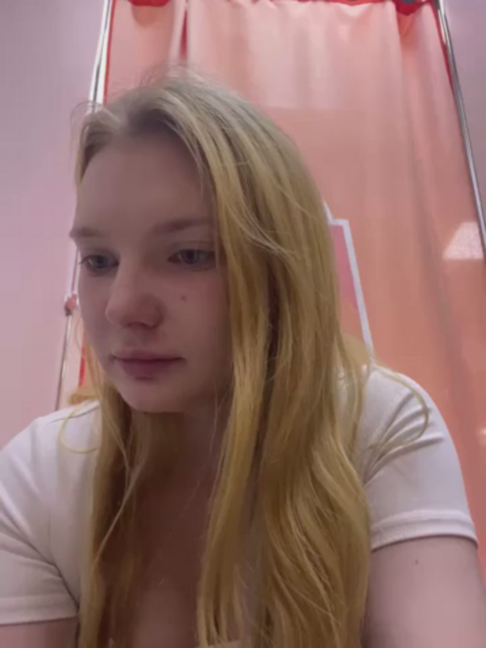 AmmyHot