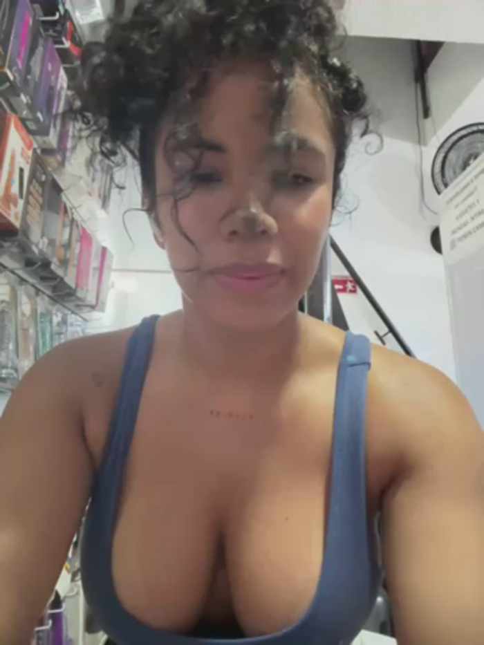 Brunettexio