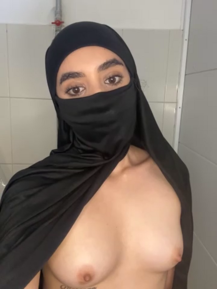 nayiraa_