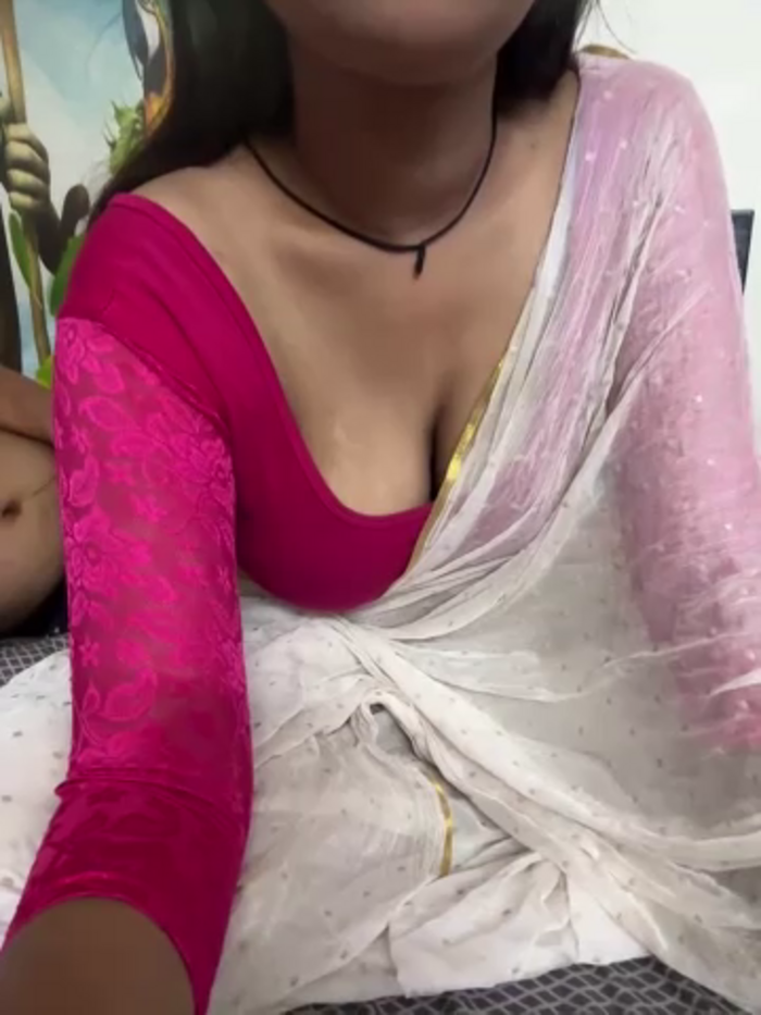 Hot_Mayra25