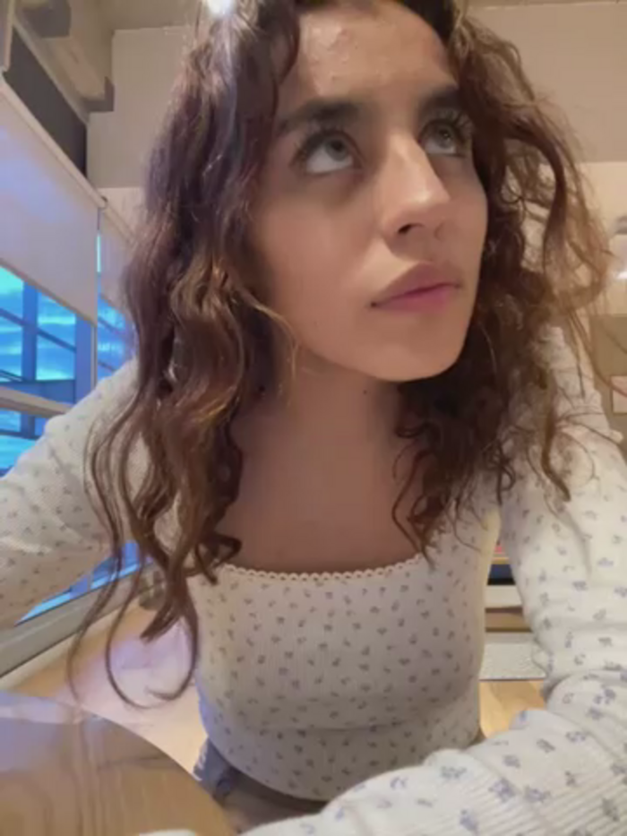 Katee_Jones