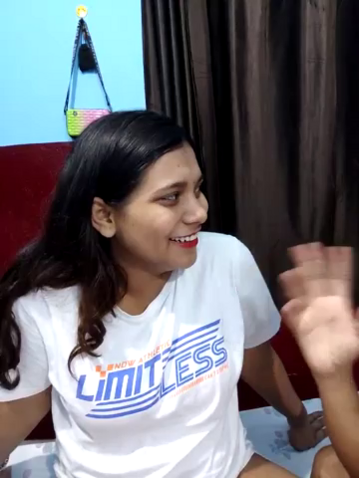 TheViralCouple