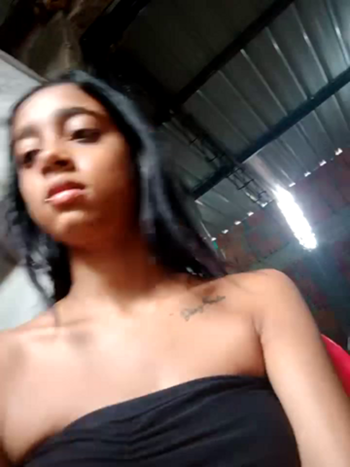 Zoe_Sweett18