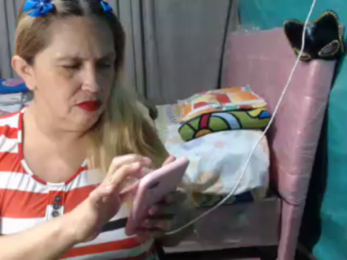 mom_son_dirty
