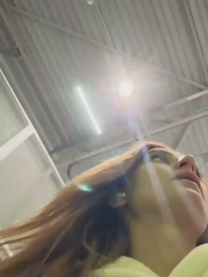 -AngelAri-
