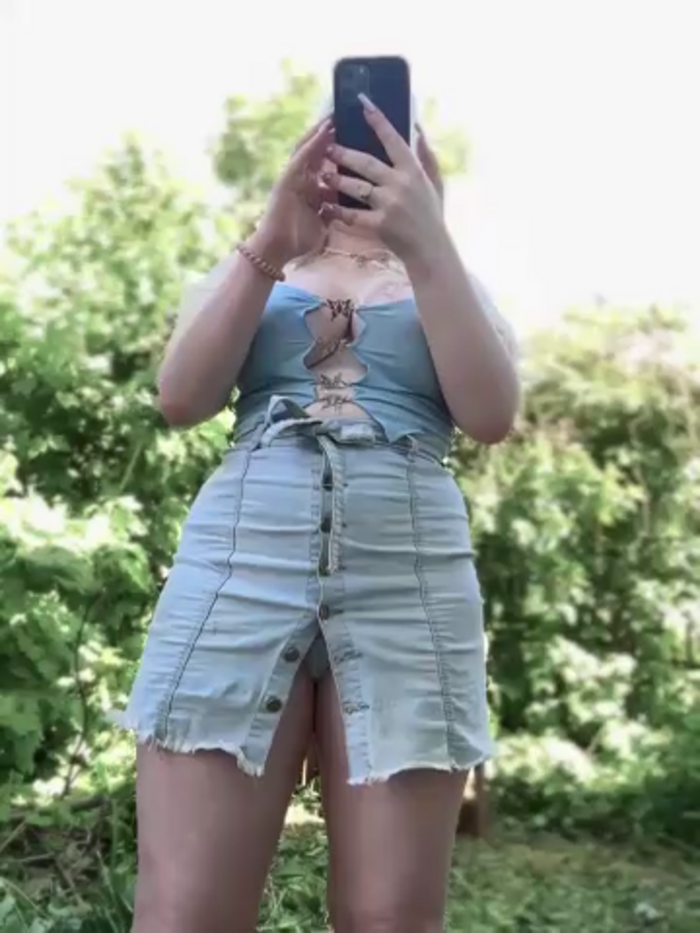 LaraHollywood