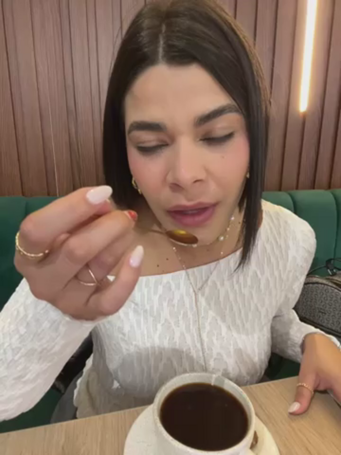 Leah_Honey26