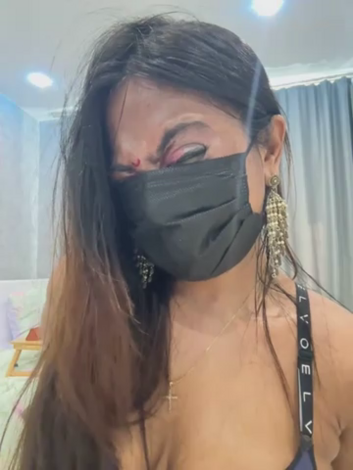 MonalisaDono18