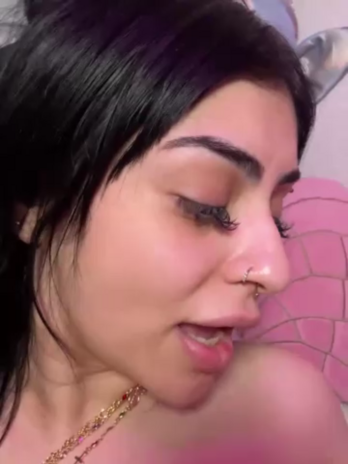 ThickerThanYoBitch