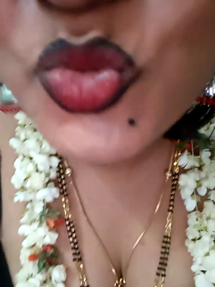 Urmila_555