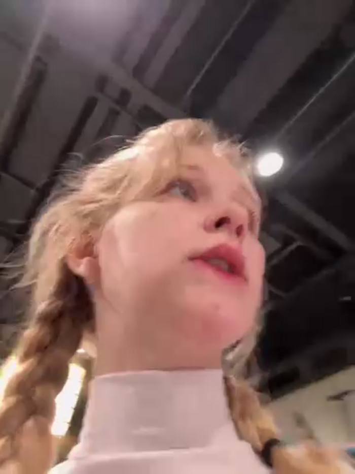 julie-bae