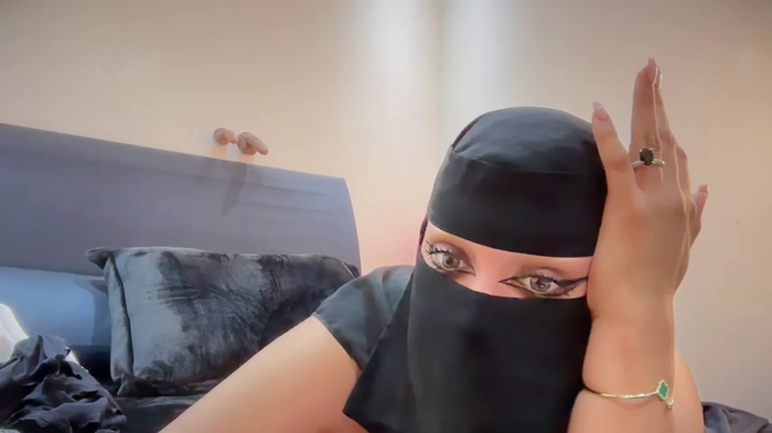 jyjyelamira