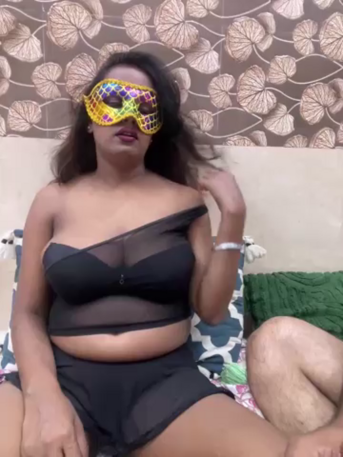 OyoWali-Bhabhi