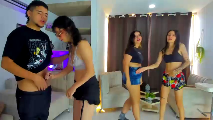 stangirls_