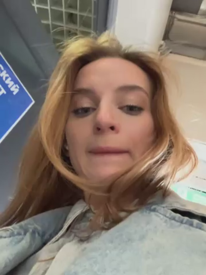 -AngelAri-