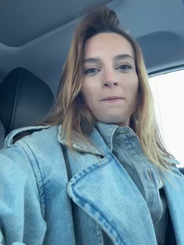 -AngelAri-