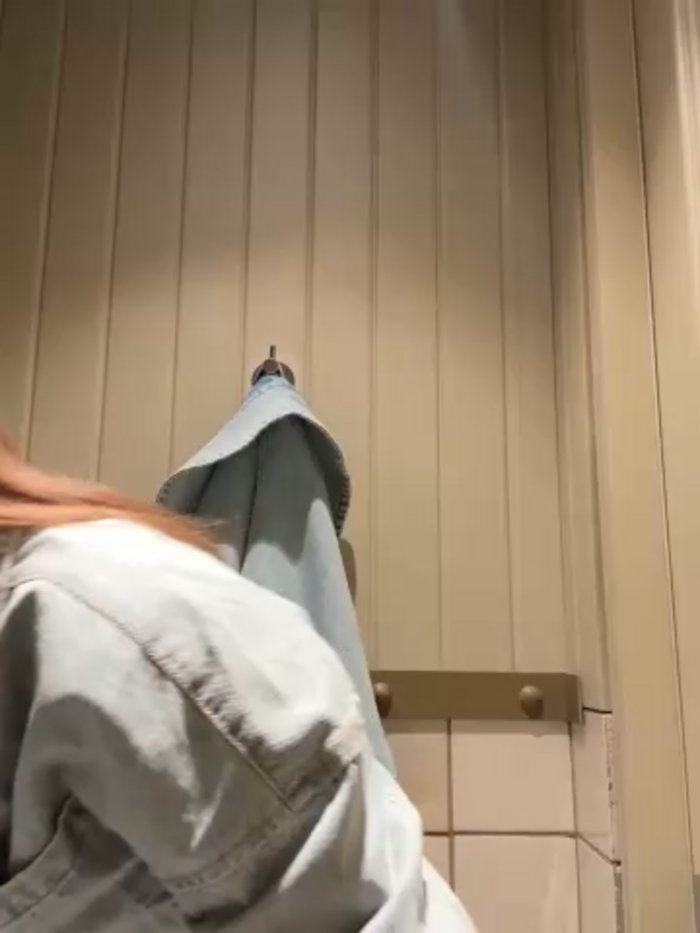 -AngelAri-