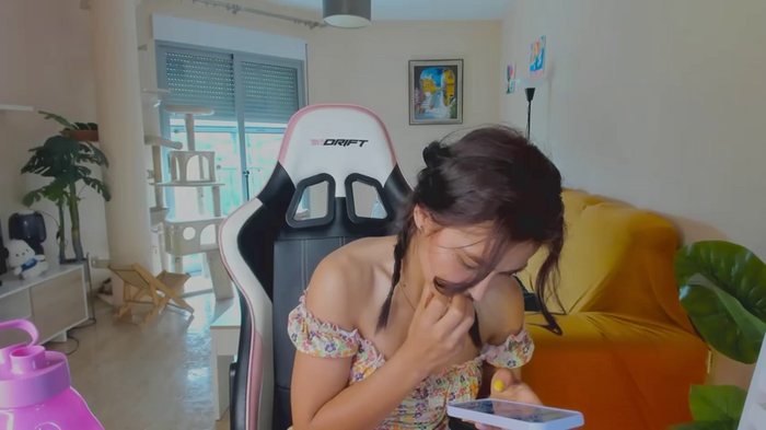 Adriennesexxx
