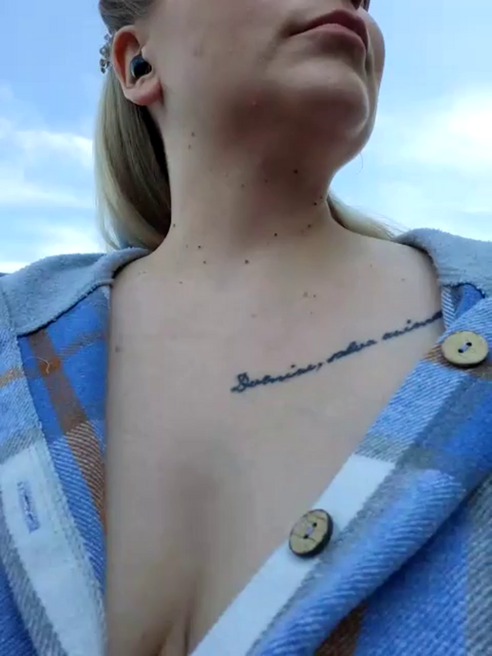 Bondgirl_013