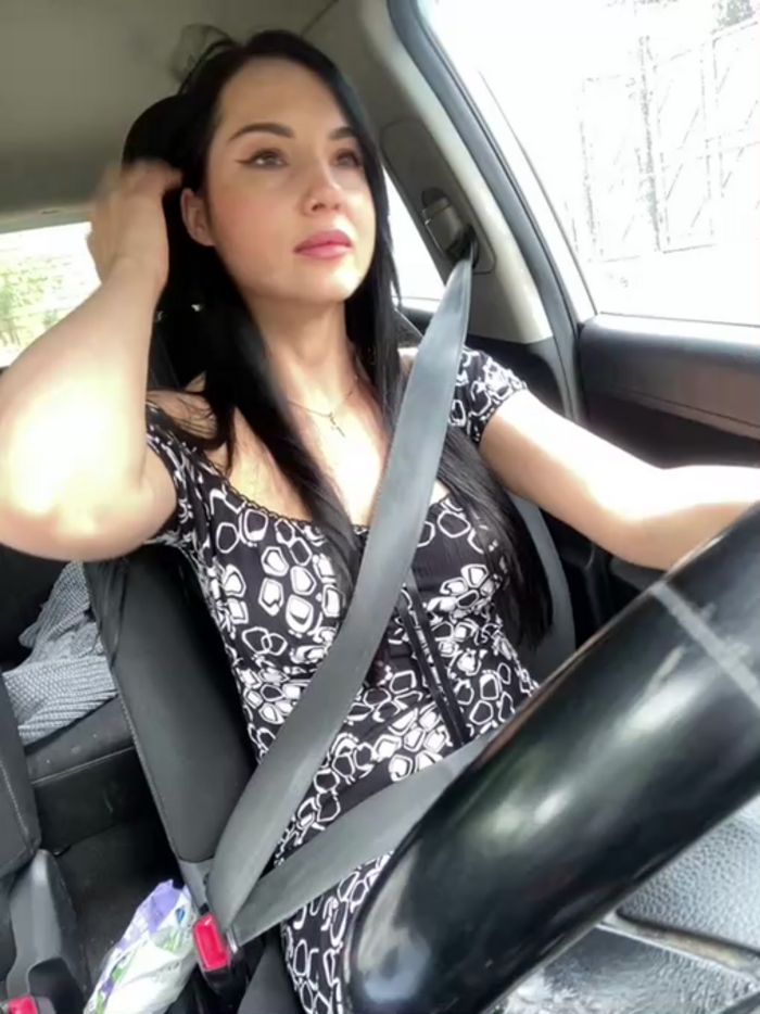 Roxana-Sexy