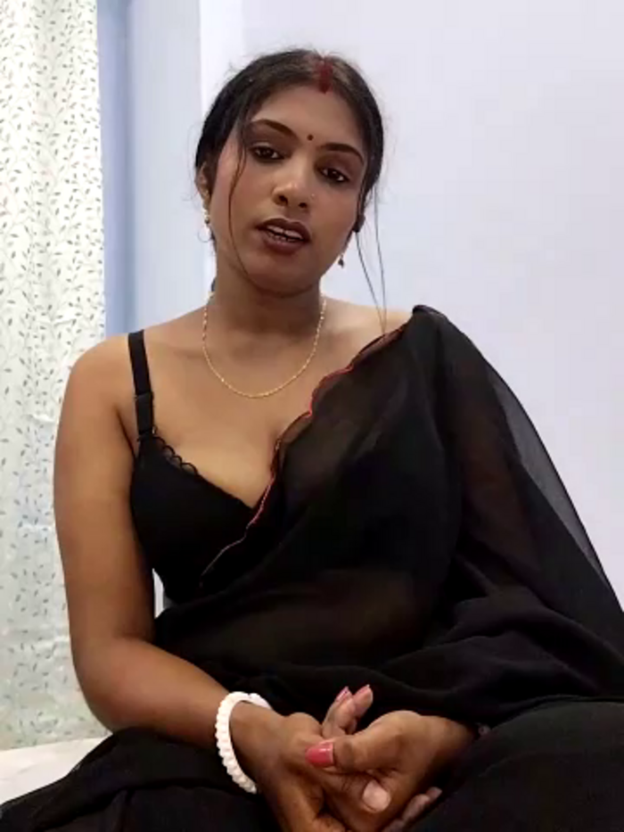 Cam_Payel