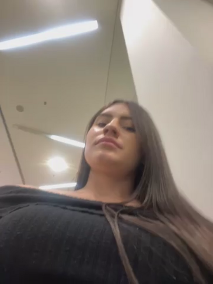 Isabella21_